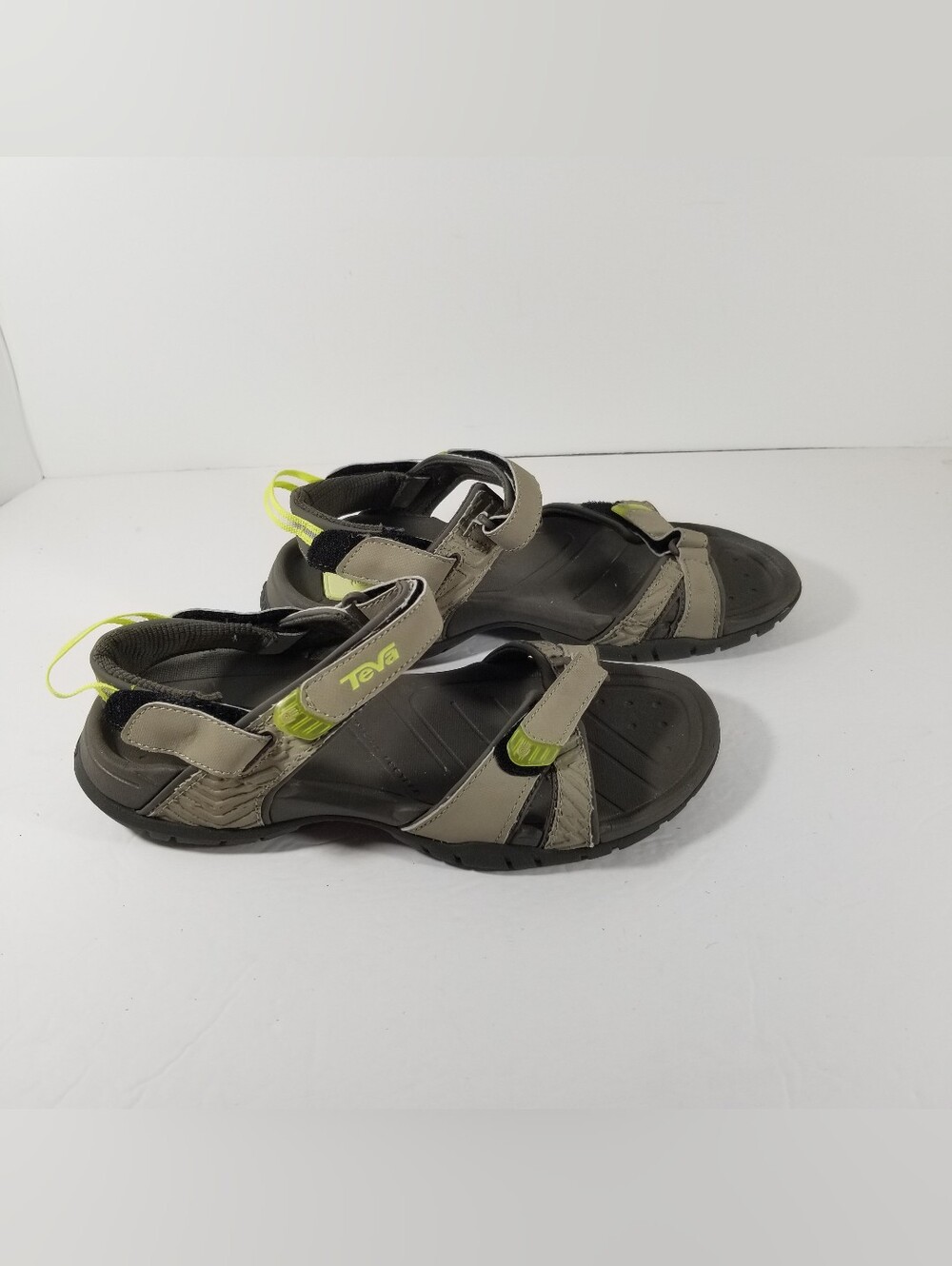 Teva Sandals Women's Size 8 Gray Green Removable Heel Strap Water Sports